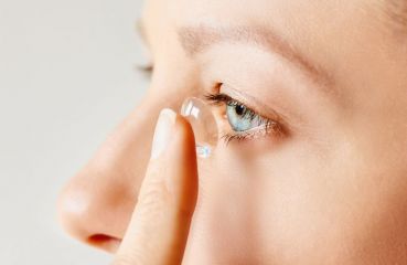 Welche Probleme und Risiken gibt es beim Tragen von Kontaktlinsen?