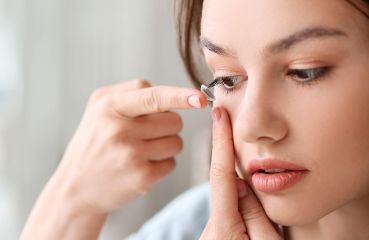 Tragen Sie seit Jahren Kontaktlinsen? 7 Gründe, warum Sie vor dem Sommer über eine dauerhafte Korrektur Ihrer Fehlsichtigkeit nachdenken sollten